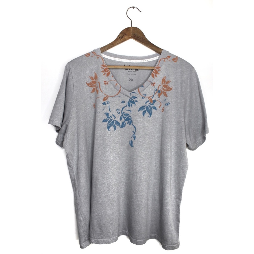 Preowned biza by green apple Short Sleeve Floral Scroll Printed Top 2X